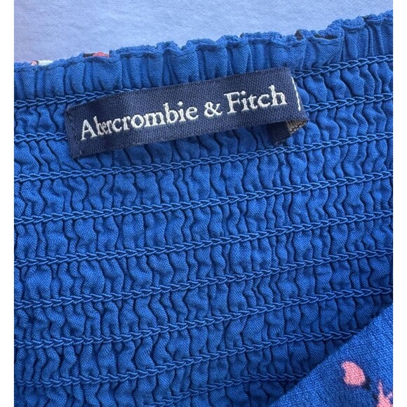 Abercrombie & Fitch Floral Smocked Crop Top Blue Tank Cami Women’s Size M Boho - Picture 2 of 4